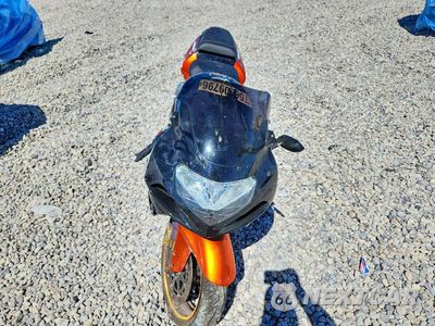 Drugie zdjęcie samochodu z przodu: 2002 SUZUKI GSX-R1000 VIN:JS1GT74AX22108984 - miniatura