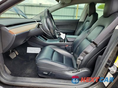 Zdjęcie 7 z 12 samochodu: 2019 TESLA MODEL 3 VIN:5YJ3E1EA0KF300387 - miniatura