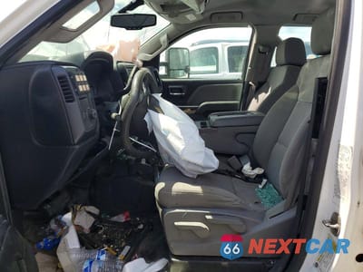 Zdjęcie 7 z 12 samochodu: 2015 CHEVROLET SILVERADO K3500 VIN:1GB2KYEG6FZ548813 - miniatura