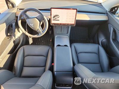 Zdjęcie 8 z 12 samochodu: 2023 TESLA MODEL Y VIN:7SAYGDEE1PA202285 - miniatura
