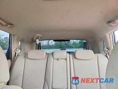 Zdjęcie 10 z 13 samochodu: 2006 HYUNDAI TUCSON GL VIN:KM8JM12B26U435905 - miniatura