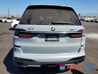 Zdjęcie 6 z 14 samochodu: 2023 BMW X7 XDRIVE40I VIN:5UX23EM03P9P92642 - miniatura