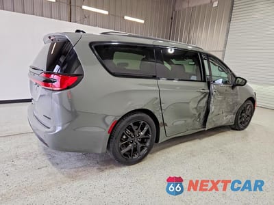 Trzecie zdjęcie samochodu z tyłu: 2025 CHRYSLER PACIFICA LIMITED VIN:2C4RC1GG2SR535122 - miniatura