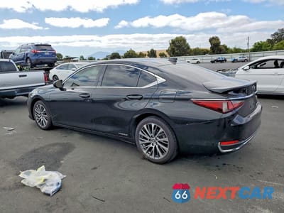 Drugie zdjęcie samochodu z przodu: 2019 LEXUS ES 300H VIN:JTHB21B1XK2036900 - miniatura