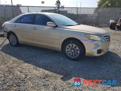 Czwarte zdjęcie samochodu z boku: 2011 TOYOTA CAMRY LE VIN:4T1BF3EK9BU225088 - miniatura