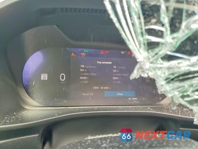 Zdjęcie 9 z 14 samochodu: 2023 VOLVO C40 RECHARGE ULTIMATE VIN:YV4ED3GM8P2054047 - miniatura