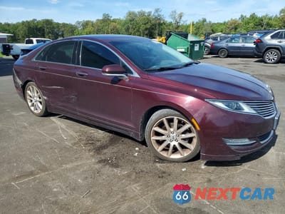 Czwarte zdjęcie samochodu z boku: 2013 LINCOLN MKZ VIN:3LN6L2GK9DR816565 - miniatura