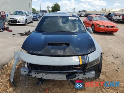 Piąte zdjęcie samochodu w środku: 2022 DODGE CHARGER SCAT PACK VIN:2C3CDXGJ9NH155162 - miniatura