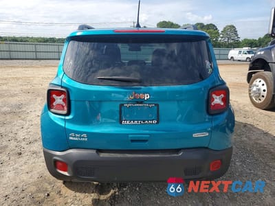 Zdjęcie 6 z 13 samochodu: 2022 JEEP RENEGADE LATITUDE VIN:ZACNJDB19NPN87295 - miniatura