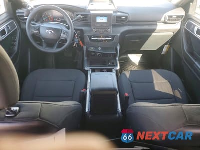 Zdjęcie 8 z 13 samochodu: 2023 FORD EXPLORER POLICE INTERCEPTOR VIN:1FM5K8AB3PGB84300 - miniatura