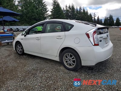 Drugie zdjęcie samochodu z przodu: 2013 TOYOTA PRIUS PERSONA SERIES SE VIN:JTDKN3DU3D5599073 - miniatura