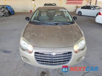 Piąte zdjęcie samochodu w środku: 2004 CHRYSLER SEBRING LX VIN:1C3EL46X34N274198 - miniatura