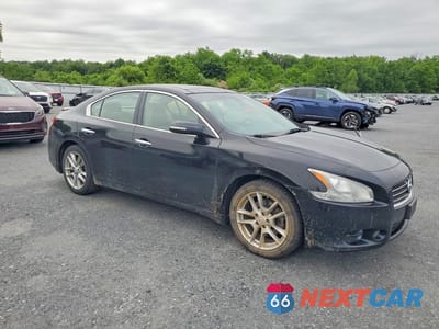 Czwarte zdjęcie samochodu z boku: 2011 NISSAN MAXIMA 3.5 S VIN:1N4AA5AP9BC804489 - miniatura