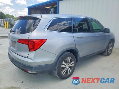 Trzecie zdjęcie samochodu z tyłu: 2017 HONDA PILOT EXL VIN:5FNYF5H55HB008056 - miniatura