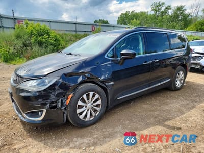 2017 CHRYSLER PACIFICA TOURING L 2C4RC1BG8HR523878 - główne zdjęcie licytacji z USA - miniatura