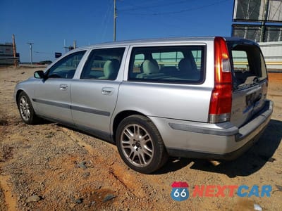 Drugie zdjęcie samochodu z przodu: 2004 VOLVO V70 FWD VIN:YV1SW59V242451163 - miniatura