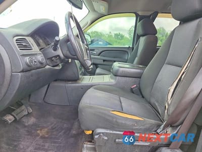 Zdjęcie 7 z 12 samochodu: 2010 GMC SIERRA K1500 SLE VIN:1GTSKVE33AZ194183 - miniatura
