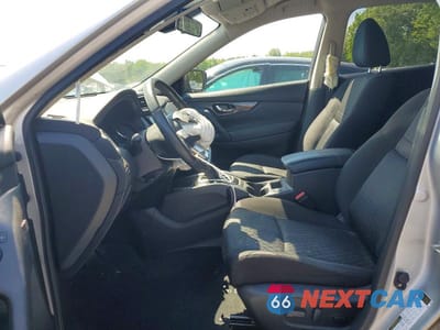 Zdjęcie 7 z 12 samochodu: 2019 NISSAN ROGUE SV VIN:JN8AT2MV1KW396828 - miniatura
