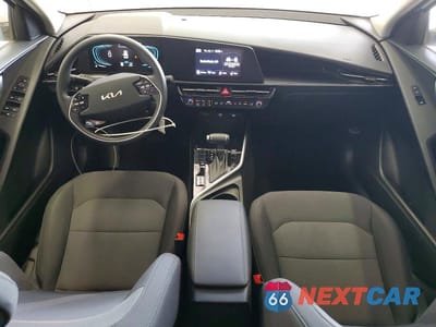 Zdjęcie 8 z 13 samochodu: 2026 KIA NIRO LX VIN:KNDCP3LE9T5356522 - miniatura