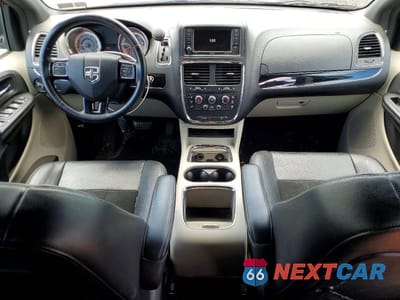 Zdjęcie 8 z 13 samochodu: 2017 DODGE GRAND CARAVAN SXT VIN:2C4RDGCG8HR786483 - miniatura