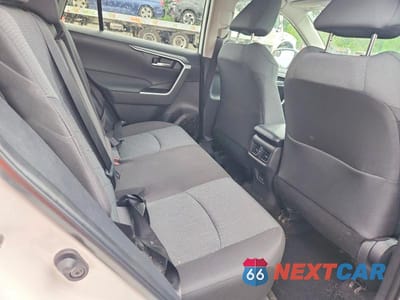 Zdjęcie 10 z 12 samochodu: 2025 TOYOTA RAV4 XLE VIN:2T3P1RFVXSW616287 - miniatura