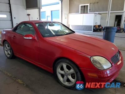 Czwarte zdjęcie samochodu z boku: 2001 MERCEDES-BENZ SLK 320 VIN:WDBKK65F91F200746 - miniatura