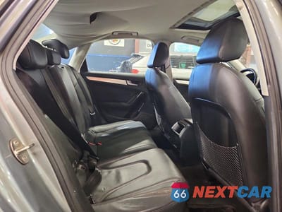 Zdjęcie 10 z 12 samochodu: 2010 AUDI A4 PREMIUM VIN:WAUBFAFL0AN002573 - miniatura