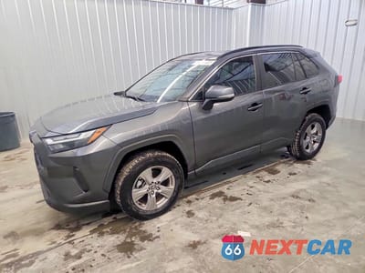 2023 TOYOTA RAV4 XLE 2T3W1RFV1PC228143 - główne zdjęcie licytacji z USA - miniatura