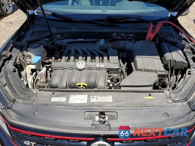 Zdjęcie 11 z 12 samochodu: 2018 VOLKSWAGEN PASSAT GT VIN:1VWJM7A38JC039653 - miniatura