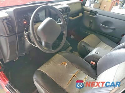 Zdjęcie 8 z 12 samochodu: 2000 JEEP WRANGLER / TJ SE VIN:1J4FA29P6YP735131 - miniatura