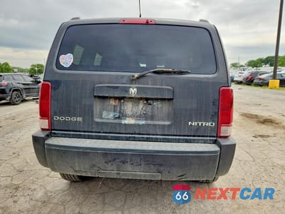 Zdjęcie 6 z 13 samochodu: 2010 DODGE NITRO HEAT VIN:1D4PU4GK7AW175140 - miniatura