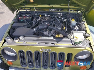 Zdjęcie 11 z 12 samochodu: 2007 JEEP WRANGLER RUBICON VIN:1J4GA64147L108237 - miniatura