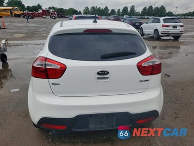 Zdjęcie 6 z 12 samochodu: 2012 KIA RIO 5-DOOR EX VIN:KNADN5A39C6054713 - miniatura