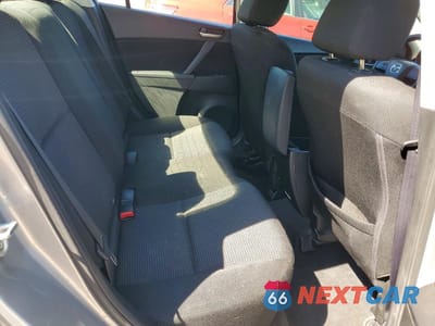 Zdjęcie 10 z 13 samochodu: 2012 MAZDA 3 I VIN:JM1BL1UF9C1684310 - miniatura