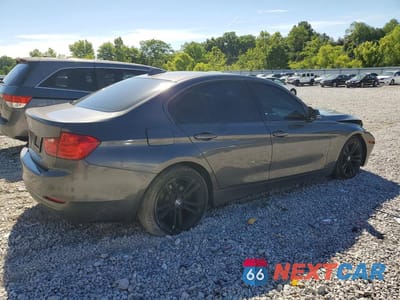 Trzecie zdjęcie samochodu z tyłu: 2015 BMW 320 I XDRIVE VIN:WBA3C3G51FNT51838 - miniatura