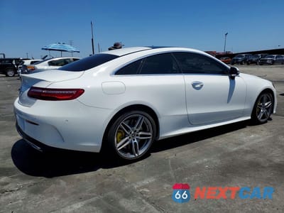 Trzecie zdjęcie samochodu z tyłu: 2018 MERCEDES-BENZ E 400 VIN:WDD1J6FB5JF015384 - miniatura
