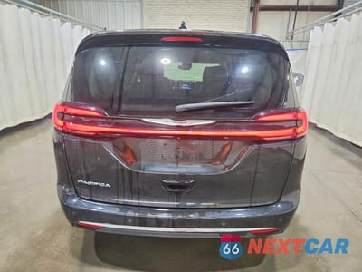 Zdjęcie 6 z 13 samochodu: 2024 CHRYSLER PACIFICA TOURING L VIN:2C4RC1BG2RR101946 - miniatura