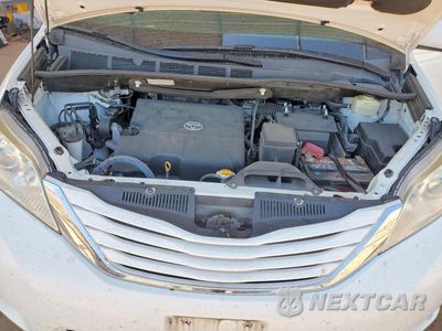 Zdjęcie 11 z 12 samochodu: 2016 TOYOTA SIENNA LE VIN:5TDKK3DC0GS733326 - miniatura