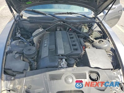 Zdjęcie 11 z 12 samochodu: 2004 BMW Z4 2.5 VIN:4USBT33574LS52965 - miniatura