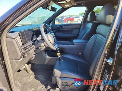 Zdjęcie 7 z 13 samochodu: 2025 HYUNDAI SANTA FE CALLIGRAPHY VIN:5NMP5DG14SH068374 - miniatura