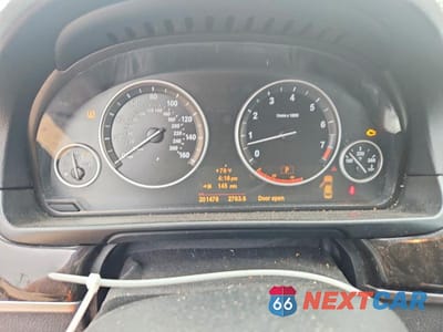 Zdjęcie 9 z 12 samochodu: 2011 BMW 535 XI VIN:WBAFU7C55BC871487 - miniatura