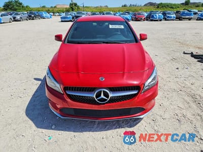 Piąte zdjęcie samochodu w środku: 2019 MERCEDES-BENZ CLA 250 VIN:WDDSJ4EB7KN703436 - miniatura