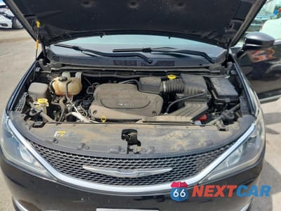 Zdjęcie 12 z 13 samochodu: 2017 CHRYSLER PACIFICA TOURING L PLUS VIN:2C4RC1EG7HR708998 - miniatura