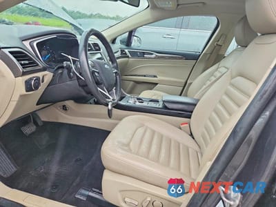 Zdjęcie 7 z 13 samochodu: 2019 FORD FUSION SEL FWD VIN:3FA6P0CD2KR219555 - miniatura