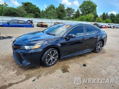 2018 TOYOTA CAMRY SE 4T1B11HK6JU641564 - główne zdjęcie licytacji z USA - miniatura
