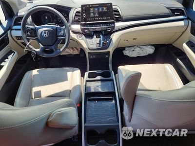 Zdjęcie 8 z 13 samochodu: 2025 HONDA ODYSSEY EXL VIN:5FNRL6H69SB071048 - miniatura