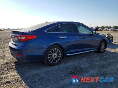 Trzecie zdjęcie samochodu z tyłu: 2015 HYUNDAI SONATA LIMITED VIN:5NPE34AF6FH105063 - miniatura