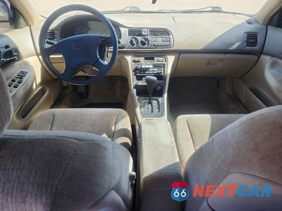 Zdjęcie 8 z 12 samochodu: 1997 HONDA ACCORD EX VIN:1HGCD5654VA032258 - miniatura