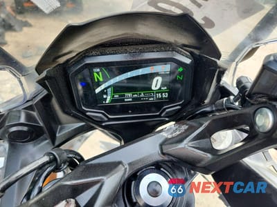Zdjęcie 7 z 9 samochodu: 2020 KAWASAKI EX650 N VIN:ML5EXEN16LDA13247 - miniatura