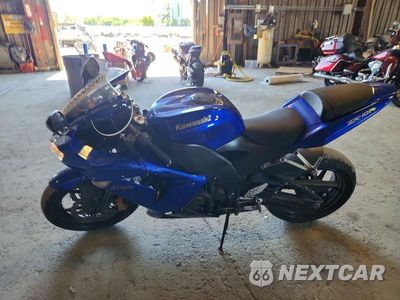 Trzecie zdjęcie samochodu z tyłu: 2004 KAWASAKI NINJA ZX 10R VIN:JKAZXCC164A013564 - miniatura